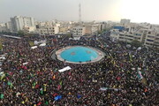 تجمع بزرگ مردم تهران در میدان انقلاب | خیزش مردم ایران در محکومیت هتک حرمت قرآن توسط آشوبگران