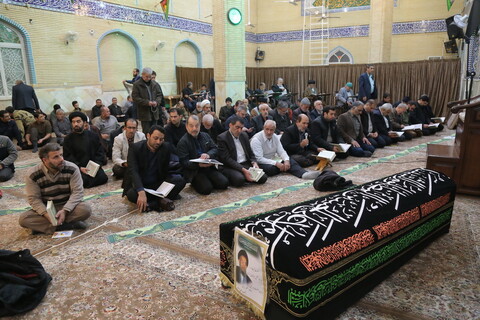 مراسم وداع با پیکر مرحوم آیت الله سید ابوالفضل میرمحمدی در مسجد معصومیه قم