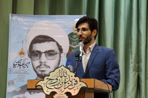 تصاویر/ دیدار نخبگان و فعالان بسیجی با نماینده ولی فقیه در استان همدان
