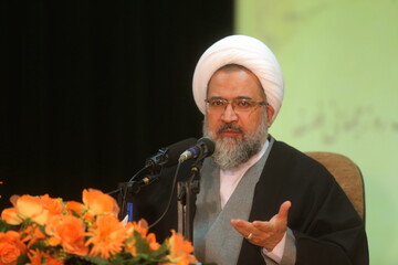 استنباط  فقه نظام، یک ضرورت حساس است