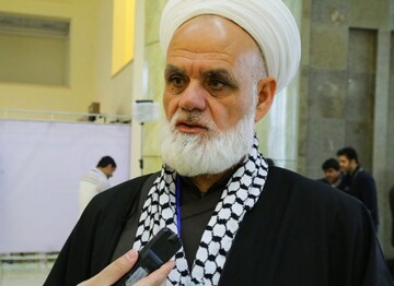 تشت رسوایی پادشاهان و حاکمان عربی از بام افتاده است