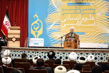 تصاویر/ اختتامیه پنجمین کنگره بین المللی علوم انسانی - اسلامی در قم