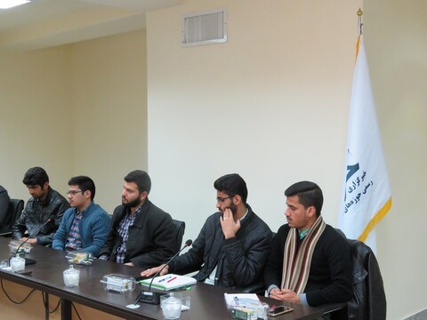 تصاویر/ افتتاحیه کارگاه آموزشی مقدماتی مهارت رسانه ای در سمنان