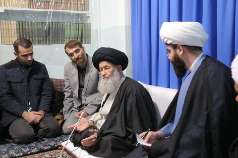 دیدار اعضای مجمع الذاکرین یارباب (س) استان تهران با حضرت آیت الله علوی گرگانی