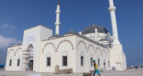 Djibouti's biggest mosque, a gift from Turkey, opens