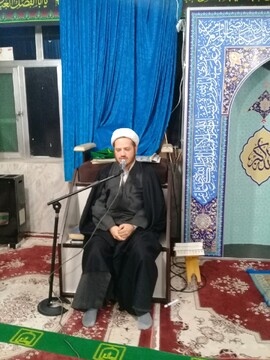 اگر اخلاق در حوزه‌ها ضعیف شود آثار منفی آن در جامعه هویدا خواهد شد