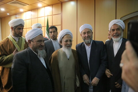 تصویری رپورٹ| آیت الله العظمی جوادی آملی سے ایرانی اہل سنت علماء کی ملاقات
