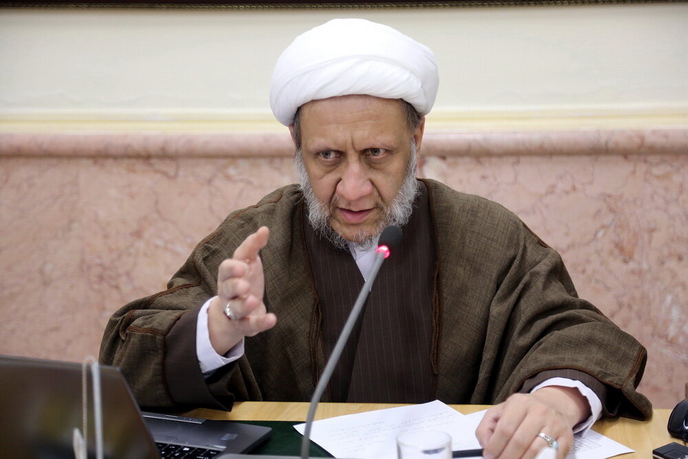 استقبال دانشجویان از برگزاری کلاس‌های غیرحضوری / مراکز دانشگاهی فضای کنونی را یک فرصت بدانند