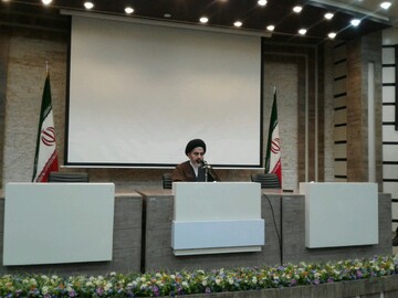 سِمت و موقعیت‌های دنیوی مشکلی را در روز قیامت حل نمی‌کند