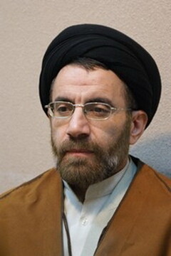 تقدیر امام جمعه خرم آباد از عملیات موشکی سپاه