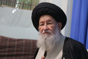 حجت الاسلام والمسلمین منتظری منشأ خدمات و برکات متعدد در انقلاب و حوزه علمیه بود