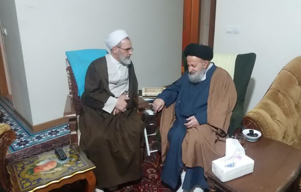 عیادت آیت الله اعرافی از آیت الله خرازی 