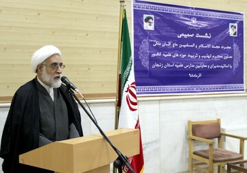 برگزاری برنامه های تهذیبی و تربیتی حوزه های علمیه برای  طلاب