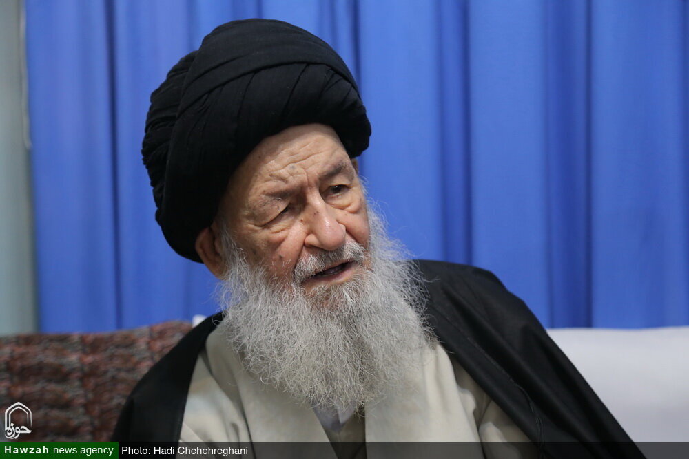 Nous devons protéger la révolution islamique du mal et des complots