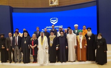 عکس یادگاری روحانی مخالف حزب الله با خاخام صهیونیست