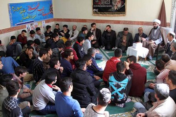 آسایش زندگی انسان در گرو توجه به نماز است