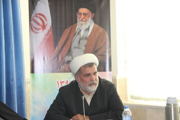 اهداف دشمنان تضعیف ایمان، اعتقاد و باورهای دینی مردم و جوانان است