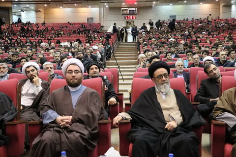 تصاویر / همایش سرآغاز تبیین مکتب انقلاب اسلامی در تبریز