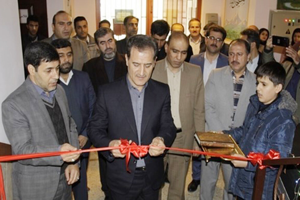 افتتاح نمایشگاه محصولات قرآنی «دوست من، قرآن» در سنندج
