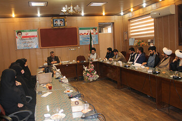 مسائل و مشکلات مدارس امین بررسی شد