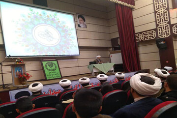 در فتنه آبان نقش جریان های تکفیری هویدا بود