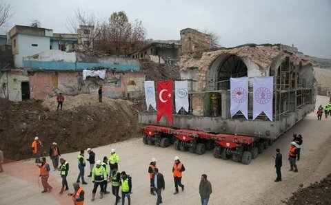 مسجد تاریخی برای محافظت در مقابل سیل در ترکیه منتقل شد