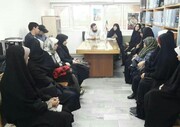 نشست نقد کتاب "قربانی طهران" در قم برگزار شد