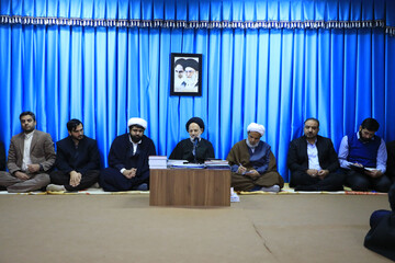 دولت فضای مجازی کشور را در اختیار دشمن قرار ندهد