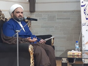 جمع آوری ۲ میلیارد و ۳۰۰ میلیون تومان زکات از ابتدای سال تاکنون در کاشان