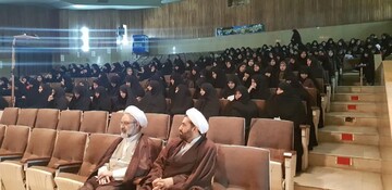 همایش طلیعه حضور در اردکان آغاز به کار کرد+عکس