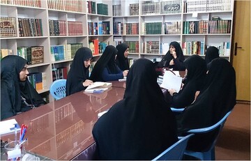 ضرورت انجام پژوهش های مستمر، بنیادی و کاربردی در حوزه علمیه خواهران
