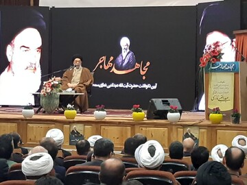 آیت الله نمازی، عمرش را در راه تربیت طلاب و هدایت مردم سپری کرد