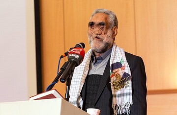 آیت‌الله اعرافی: زبان از سخن گفتن درباره جانبازان قاصر است/ خسروخاور: در جنگ با دشمنان باید ید واحد باشیم