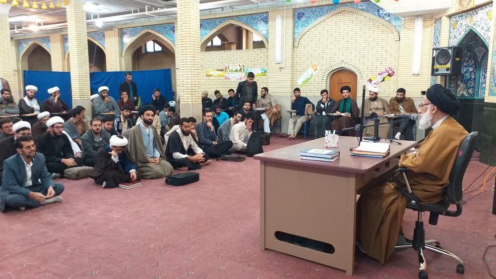 طلاب وضعیت اقتصادی سختی دارند