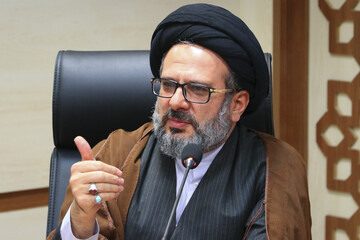 طلاب قروه ای با فضای بین الملل آشنا می شوند