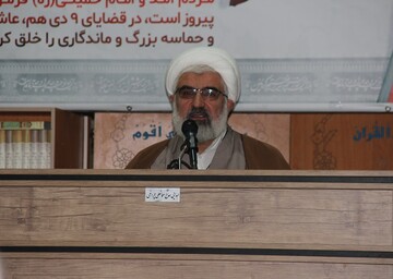 تبعیت از ولایت فقیه تنها راه عبور از فتنه هاست