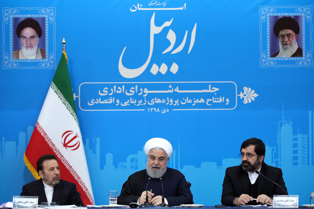 با هیچ قیمتی استقلال، جمهوریت و اسلامیت خود را نمی فروشیم