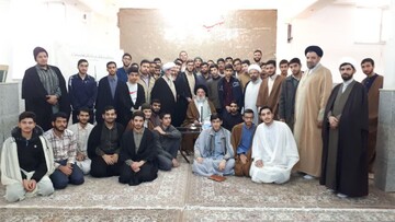 درس اخلاق مدرسه علی بن موسی الرضا(ع) قم برگزار شد