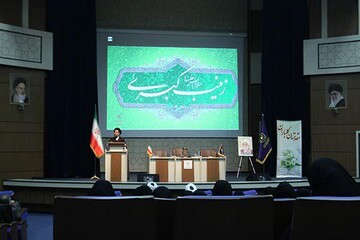 دستاوردهای انقلاب اسلامی علی رغم توطئه‌های دشمنان بسیار ارزشمند است