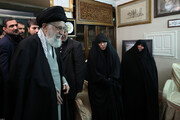 Réunion du Guide suprême de la Révolution islamique avec les membres de la famille du martyr Général Qassem Soleimani+Photos
