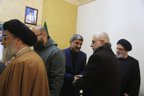 حضور شخصیت‌های لبنانی در سفارت ایران برای تسلیت شهادت سردار سلیمانی