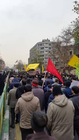 تصاویر/ حرکت دسته جات عزاداری تهرانی به سمت میدان فلسطین