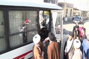 طلاب اصفهانی برای وداع با سردار قلب ها خود را به تهران می رسانند