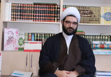 اصحاب رسانه انصاف و اخلاق را رعایت کنند