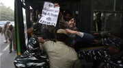 بازداشت ۱۲۰۰ معترض به قانون جدید شهروندی در اوتارپرادش هند