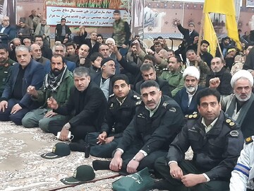 مردم کاشان شعار «سپاه قهرمان تشکر تشکر» سر دادند