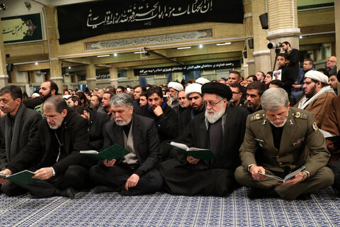 رہبر معظم کی موجودگی میں شہید سلیمانی اور ان کے ساتھیوں کی یاد میں مجلس ترحیم منعقد