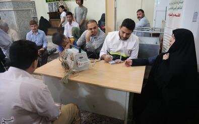 اجرای طرح ویزیت و داروی رایگان در آستان امامزاده موسی مبرقع(ع) قم 