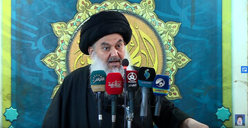 امام جمعه بغداد: اعتماد به باند الجولانی، عراق را در معرض خطر قرار می‌دهد
