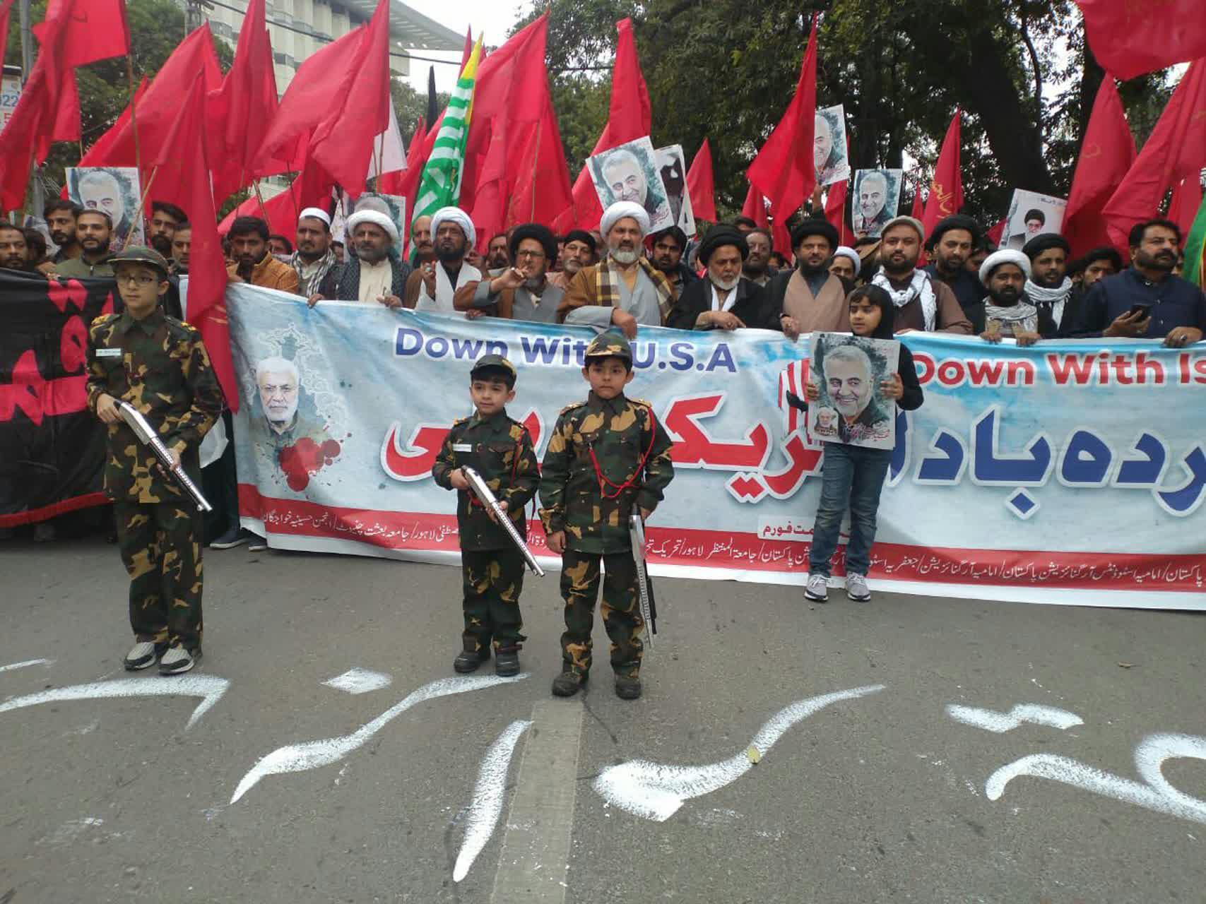 گزارشی از راهپیمایی بزرگ ضد آمریکایی در لاهور پاکستان + تصاویر